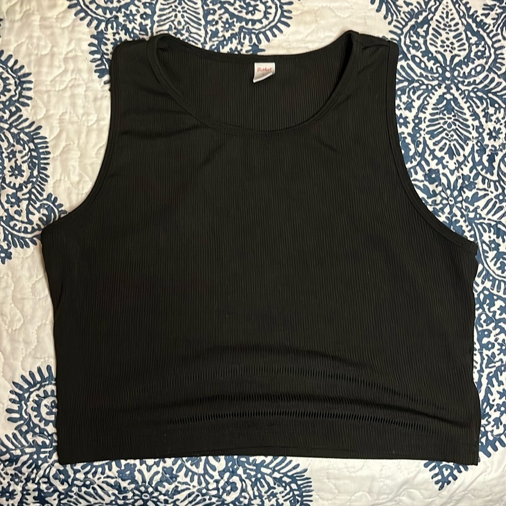Romwe Halter crop top